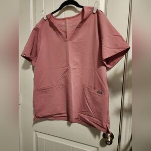 Figs Casma scrub top